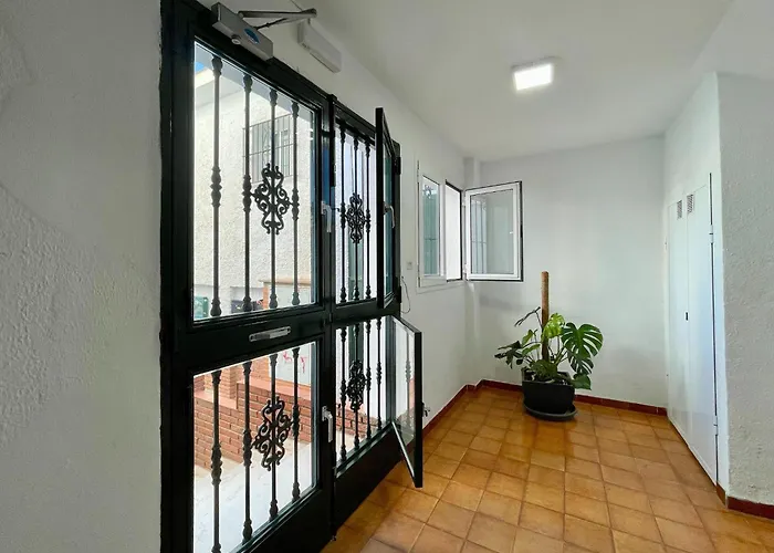 Apartment In 300 M From