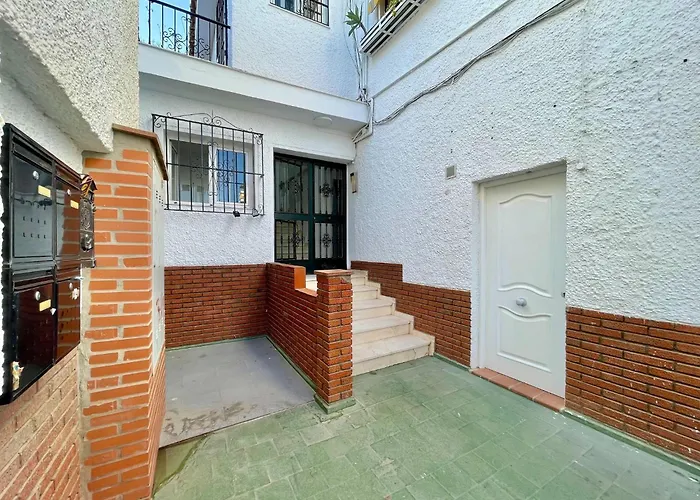 Apartment In 300 M From